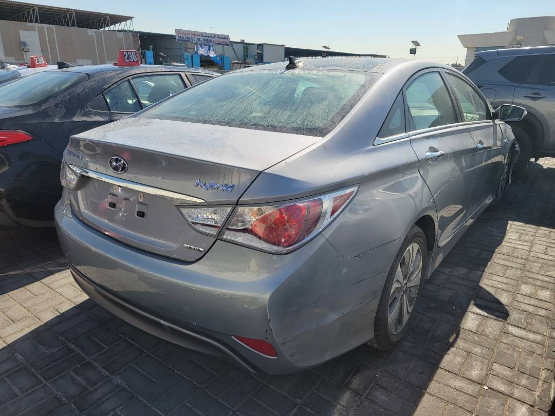 2015 HYUNDAI SONATA — 149376 Miles — Lot 49FA129729 — Main - Marhaba Auctions Used Cars - Image 4