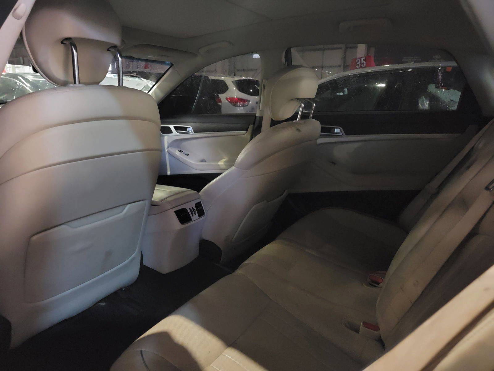 2015 HYUNDAI GENESIS — 101003 Miles — Lot 43079650 — Main - Marhaba Auctions Used Cars - Image 7