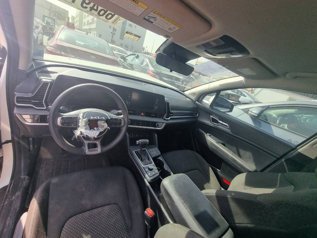 2023 KIA SPORTAGE — 81532 Miles — Lot 7037909 — Ind. 12 - Marhaba Auctions Used Cars - Image 8