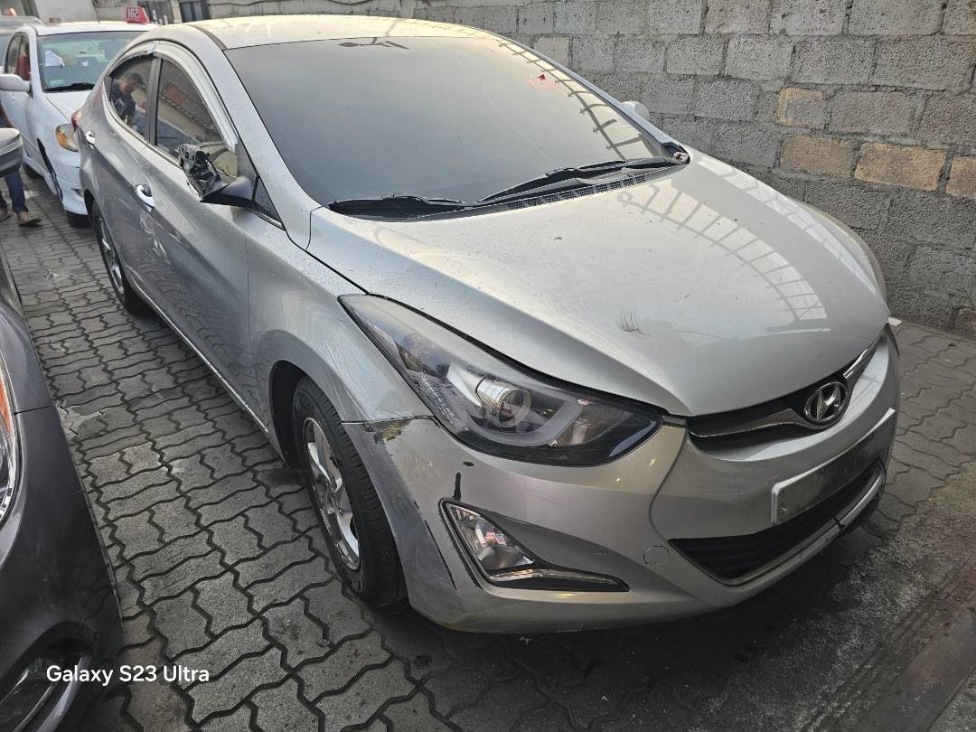 2014 HYUNDAI AVANTE — 241405 KM — Lot 056498 — Main - Marhaba Auctions Used Cars - Image 5