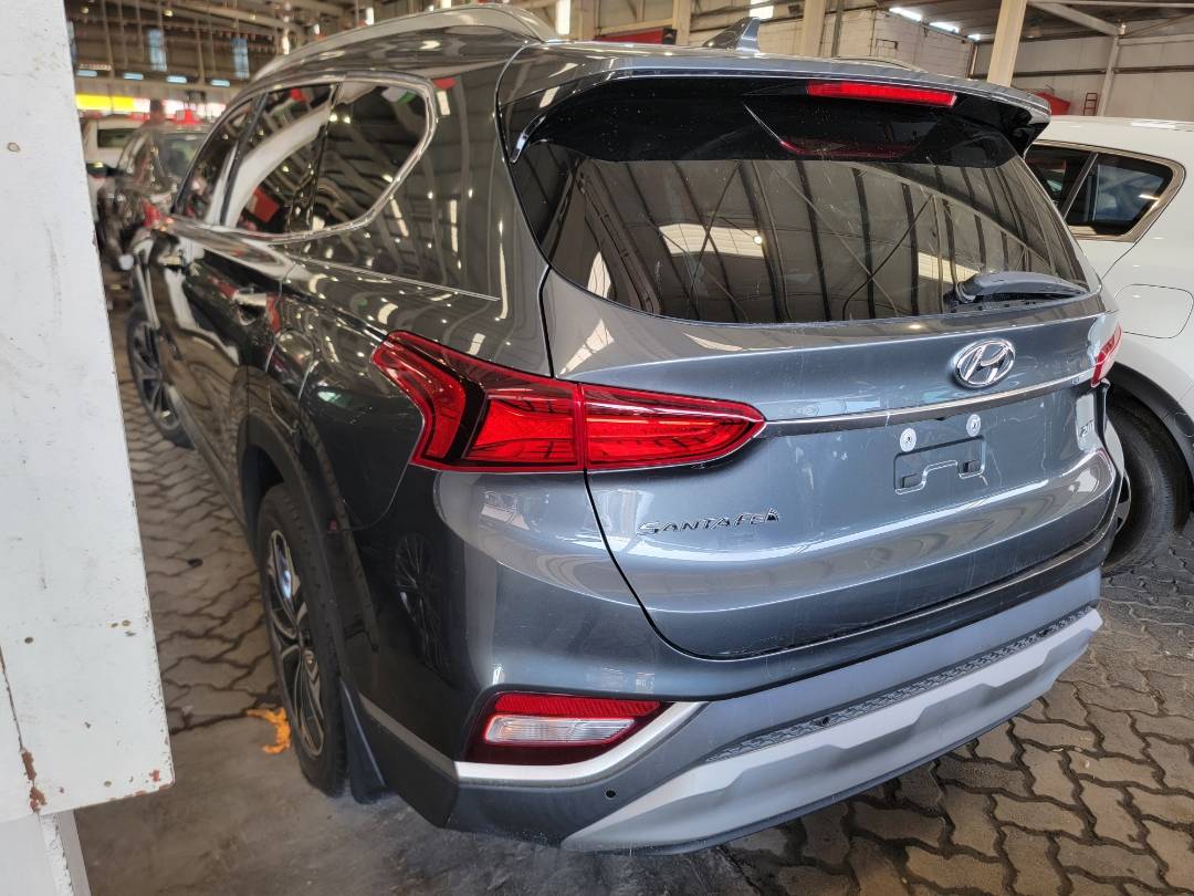 2019 HYUNDAI SANTA FE — 45207 Miles — Lot 68810353 - Marhaba Auctions Used Cars - Image 3