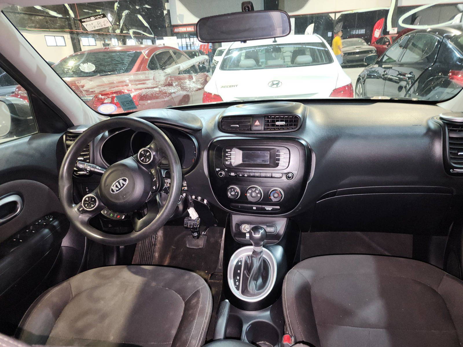 2016 KIA SOUL — 180022 Miles — Lot 58635364 — Souq - Marhaba Auctions Used Cars - Image 10