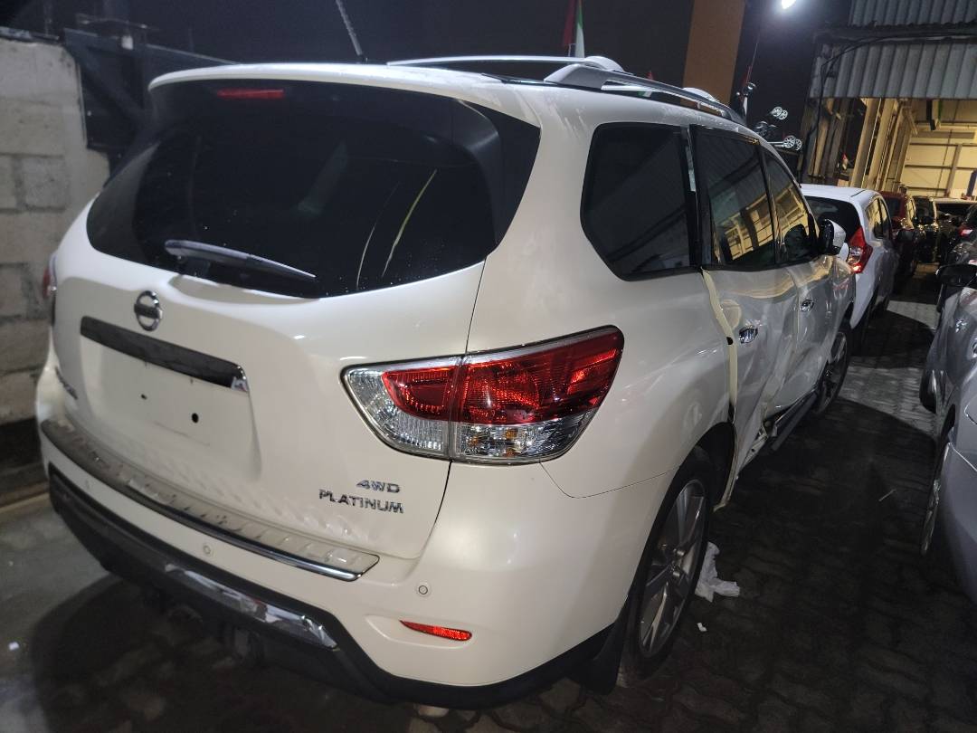 2016 NISSAN PATHFINDER — 95517 Miles — Lot 68581243 - Marhaba Auctions Used Cars - Image 4