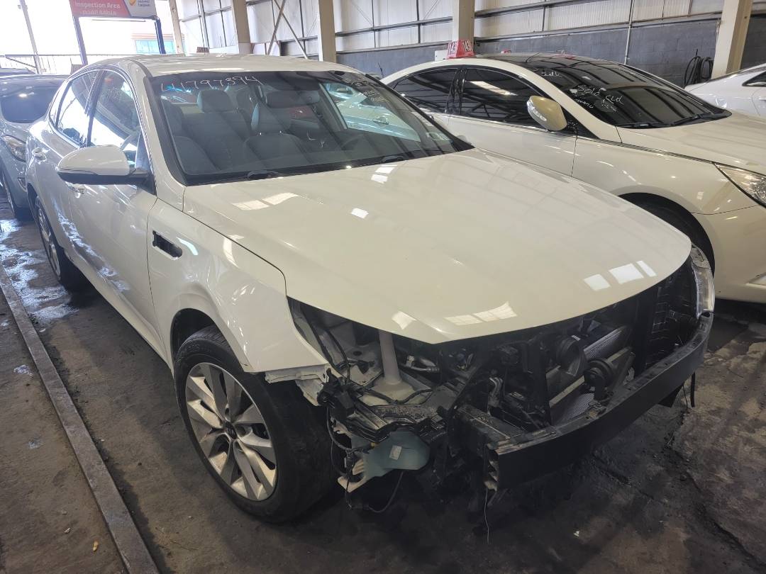 2018 KIA OPTIMA — 94141 Miles — Lot 41797394 — Main - Marhaba Auctions Used Cars - Image 5