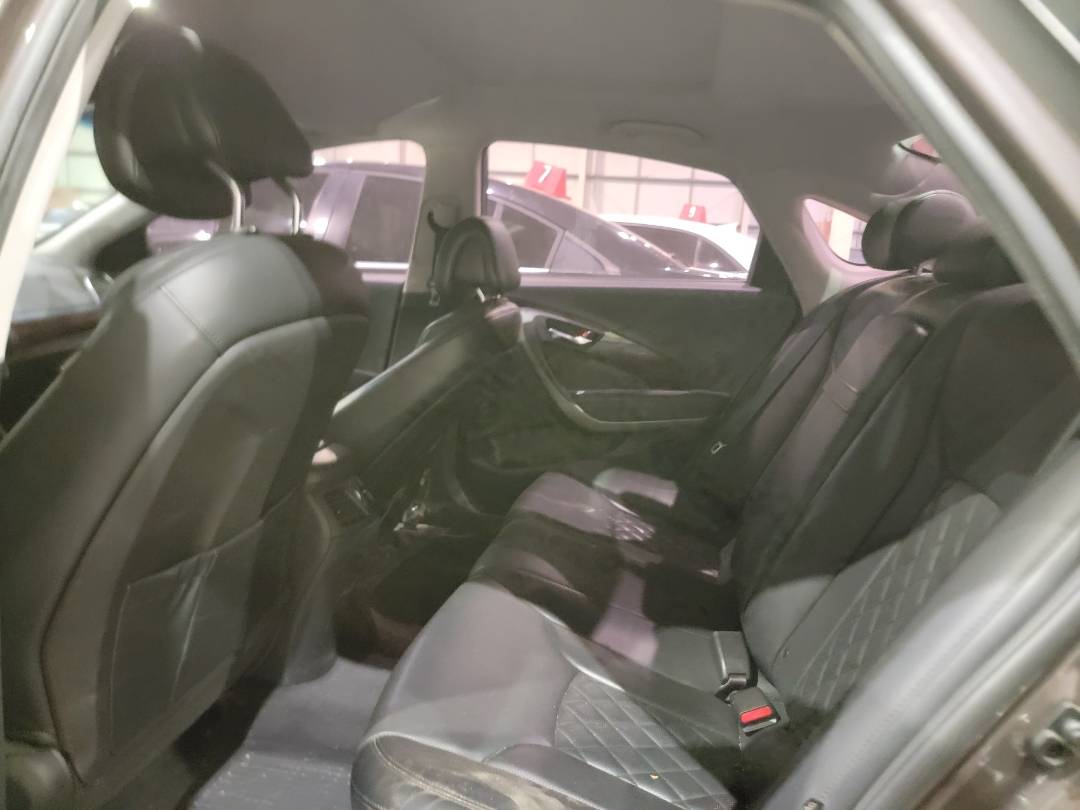 2015 HYUNDAI ASLAN G330 — 274038 KM — Lot 03172 — Souq - Marhaba Auctions Used Cars - Image 6