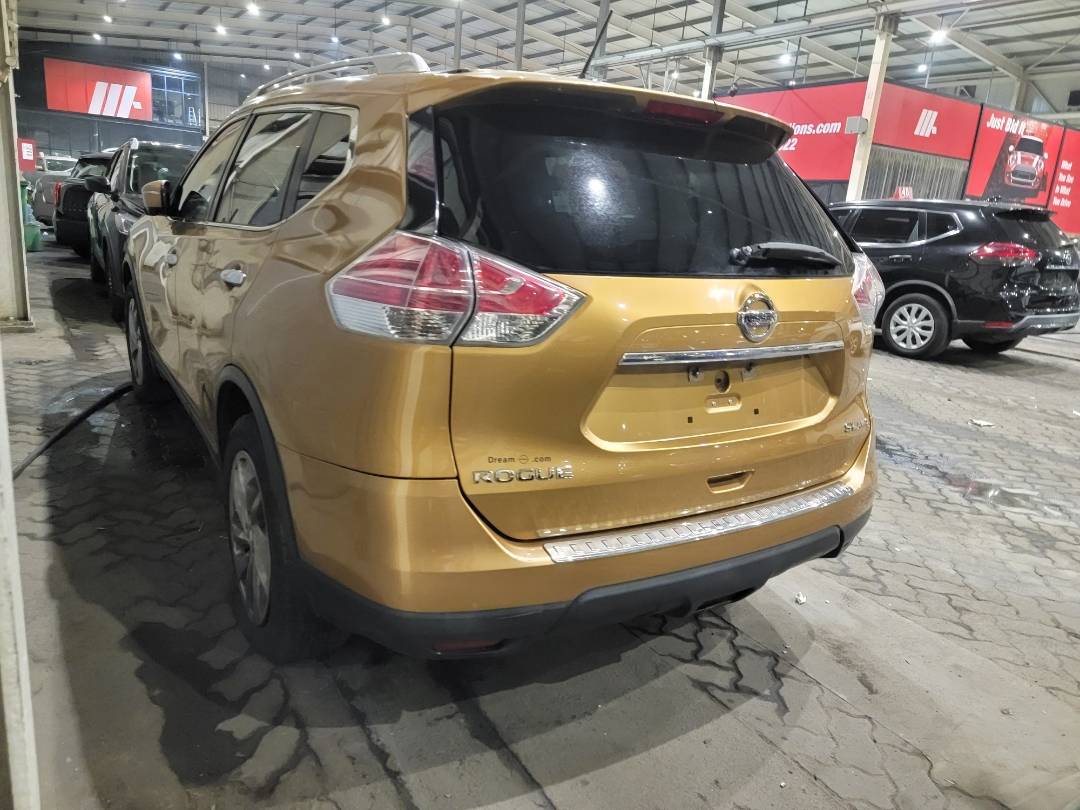 2015 NISSAN ROGUE — 133863 Miles — Lot 254325 — Main - Marhaba Auctions Used Cars - Image 3