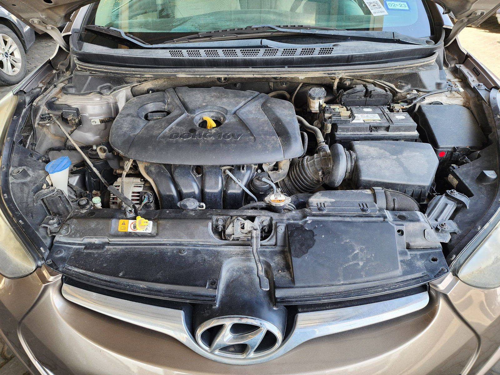 2015 HYUNDAI ELANTRA — 168492 Miles — Lot 15215 — Souq - Marhaba Auctions Used Cars - Image 11
