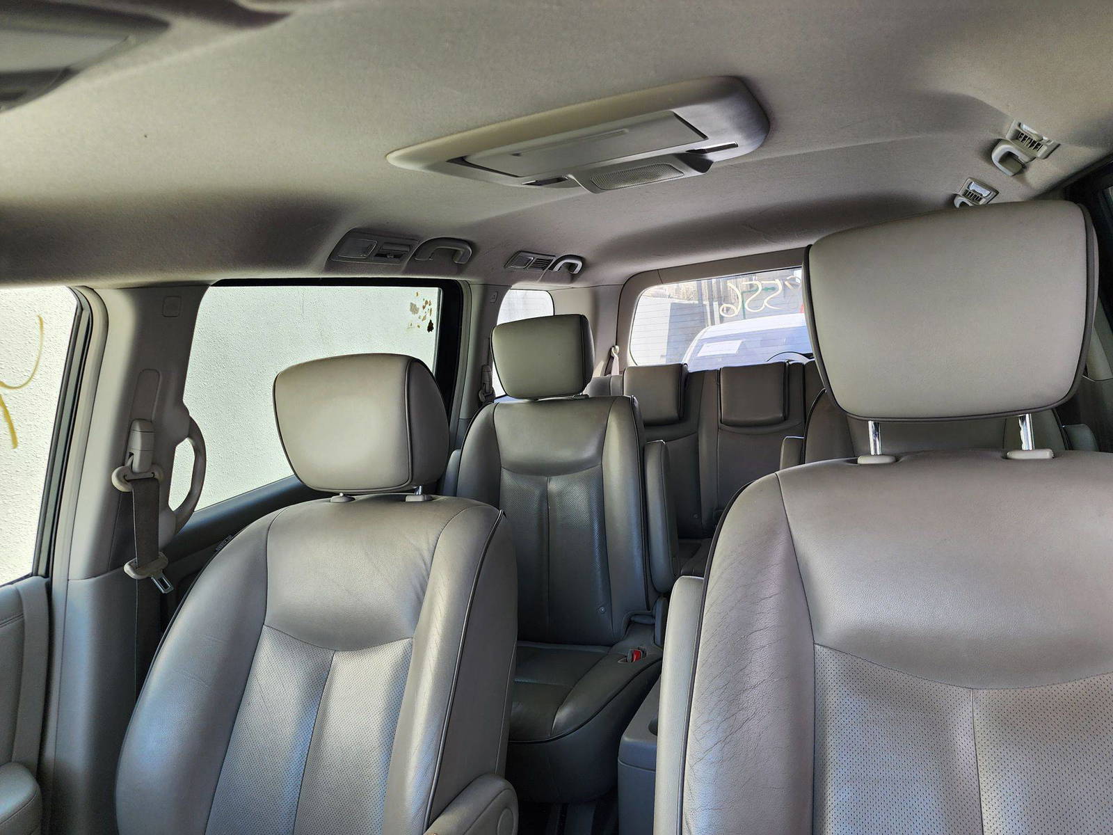2012 NISSAN QUEST — 198821 Miles — Lot 40545699 — Al Quoz - Marhaba Auctions Used Cars - Image 10