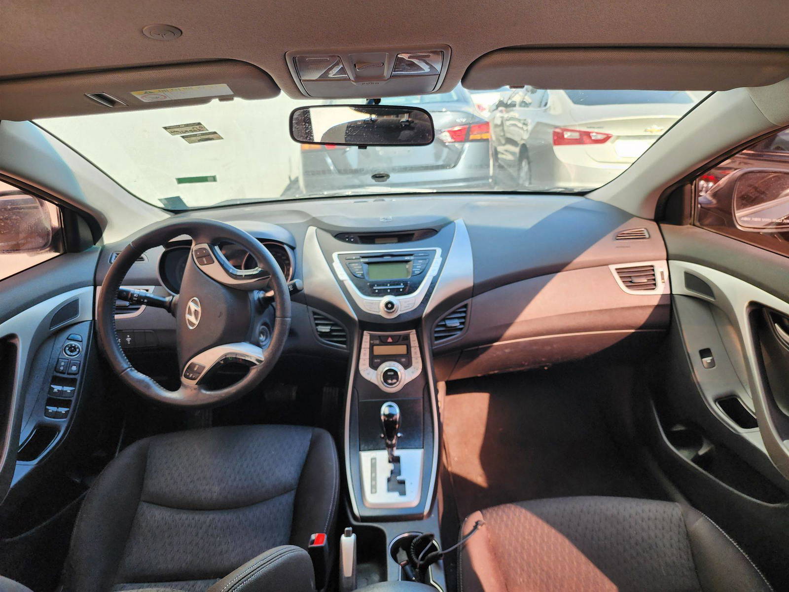 2012 HYUNDAI AVANTE — 169902 KM — Lot 222306 — Al Quoz - Marhaba Auctions Used Cars - Image 8