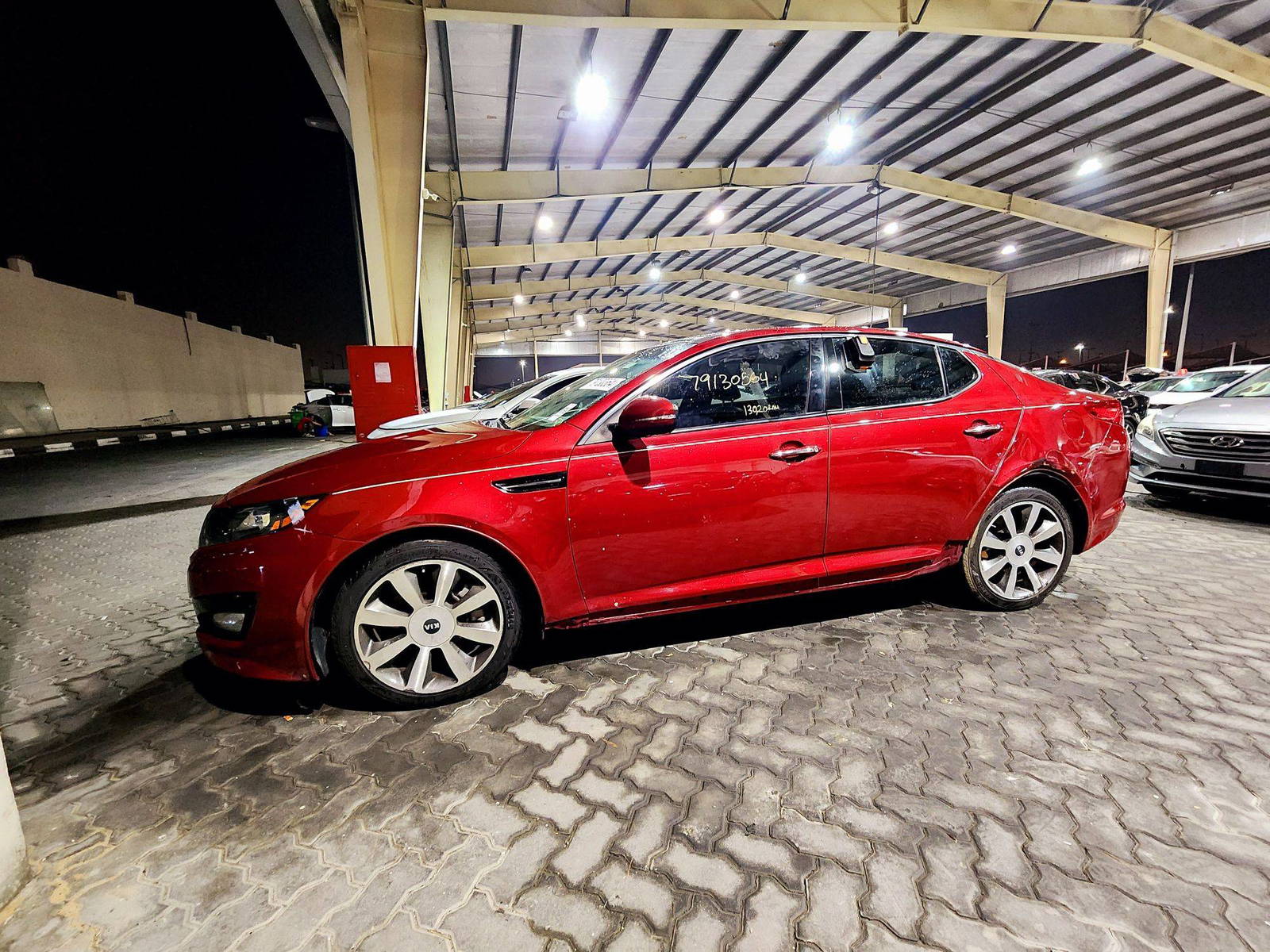 2012 KIA OPTIMA — 130202 Miles — Lot 79130564 — Souq - Marhaba Auctions Used Cars - Image 5