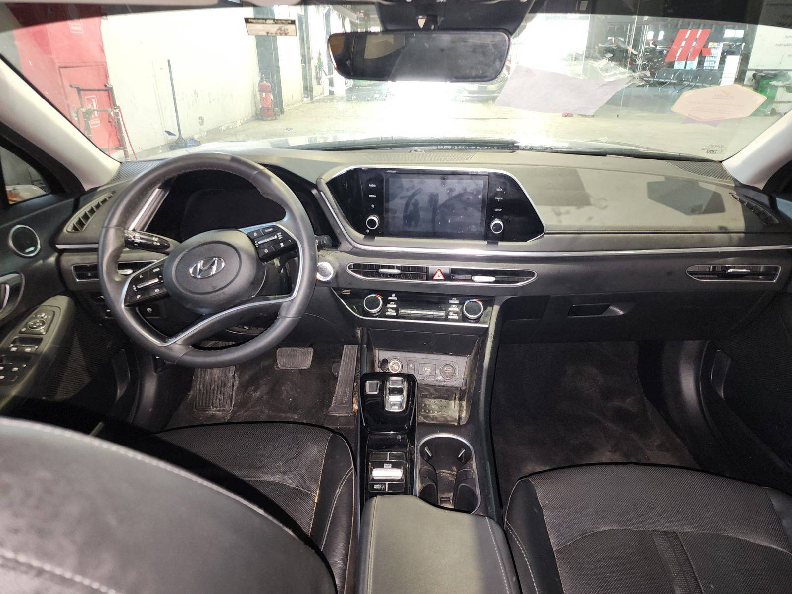 HYUNDAI SONATA 2020 - Marhaba Auction Used Cars - Image 8