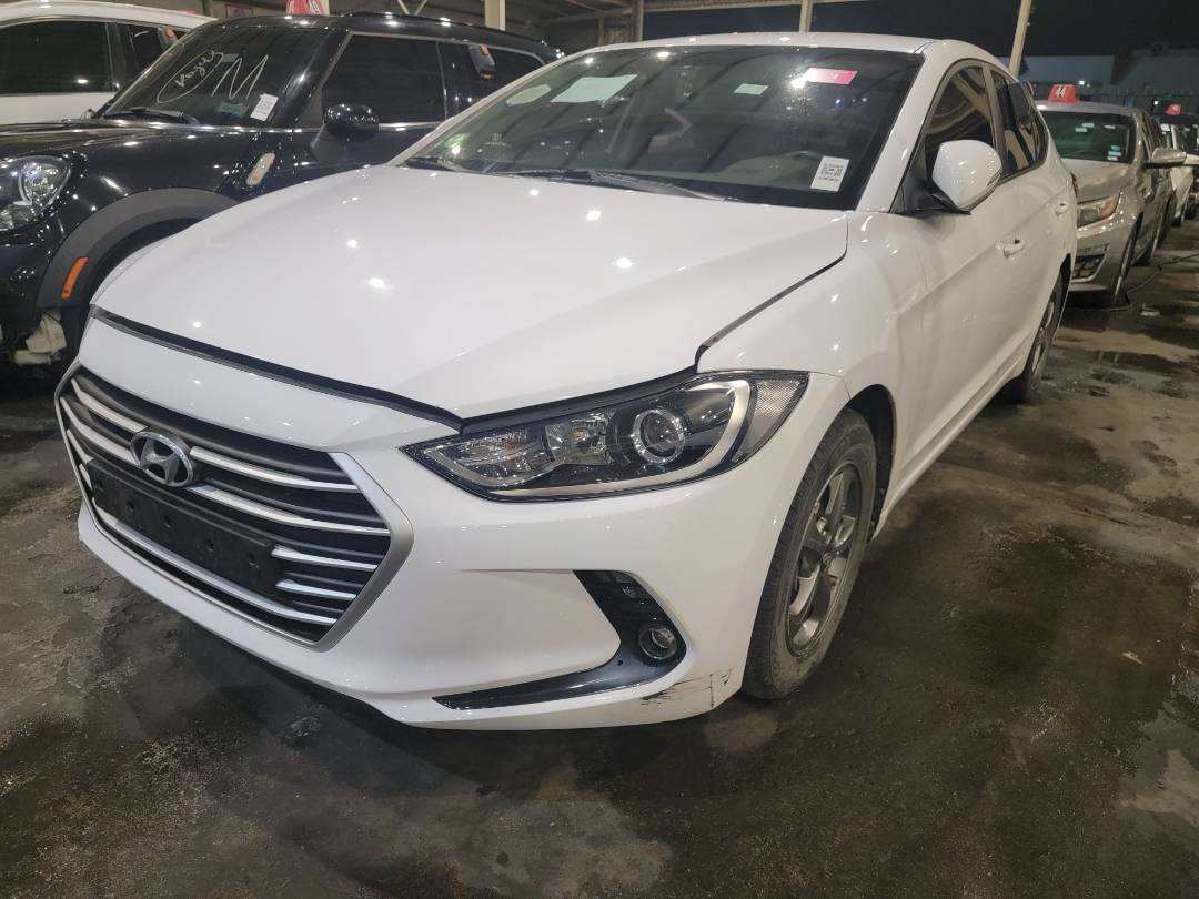 2017 HYUNDAI AVANTE — 114893 KM — Lot HU260727 — Main - Marhaba Auctions Used Cars - Image 4