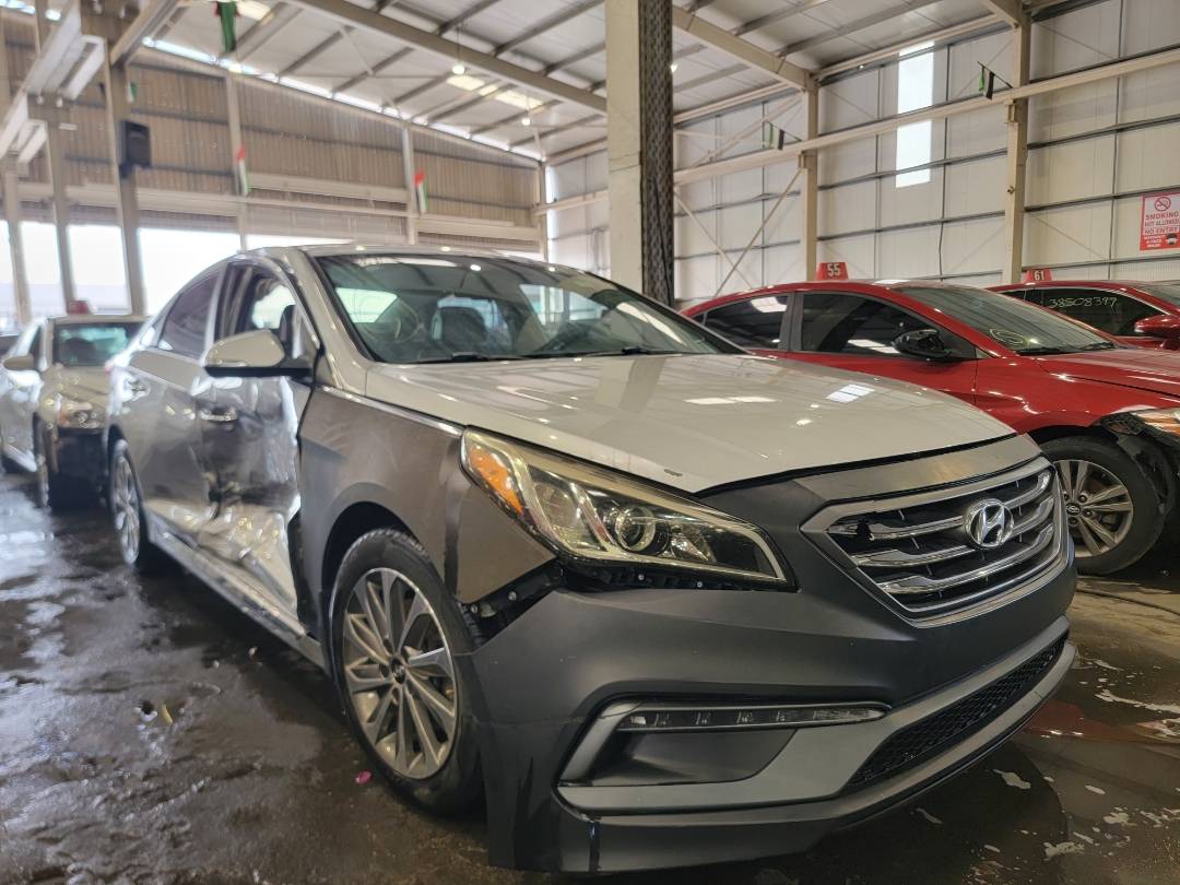 2015 HYUNDAI SONATA — 104618 Miles — Lot H238412 — Main - Marhaba Auctions Used Cars - Image 4