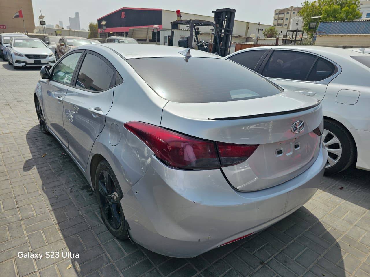 2011 HYUNDAI ELANTRA — 260536 KM — Lot H025458 — Main - Marhaba Auctions Used Cars - Image 5
