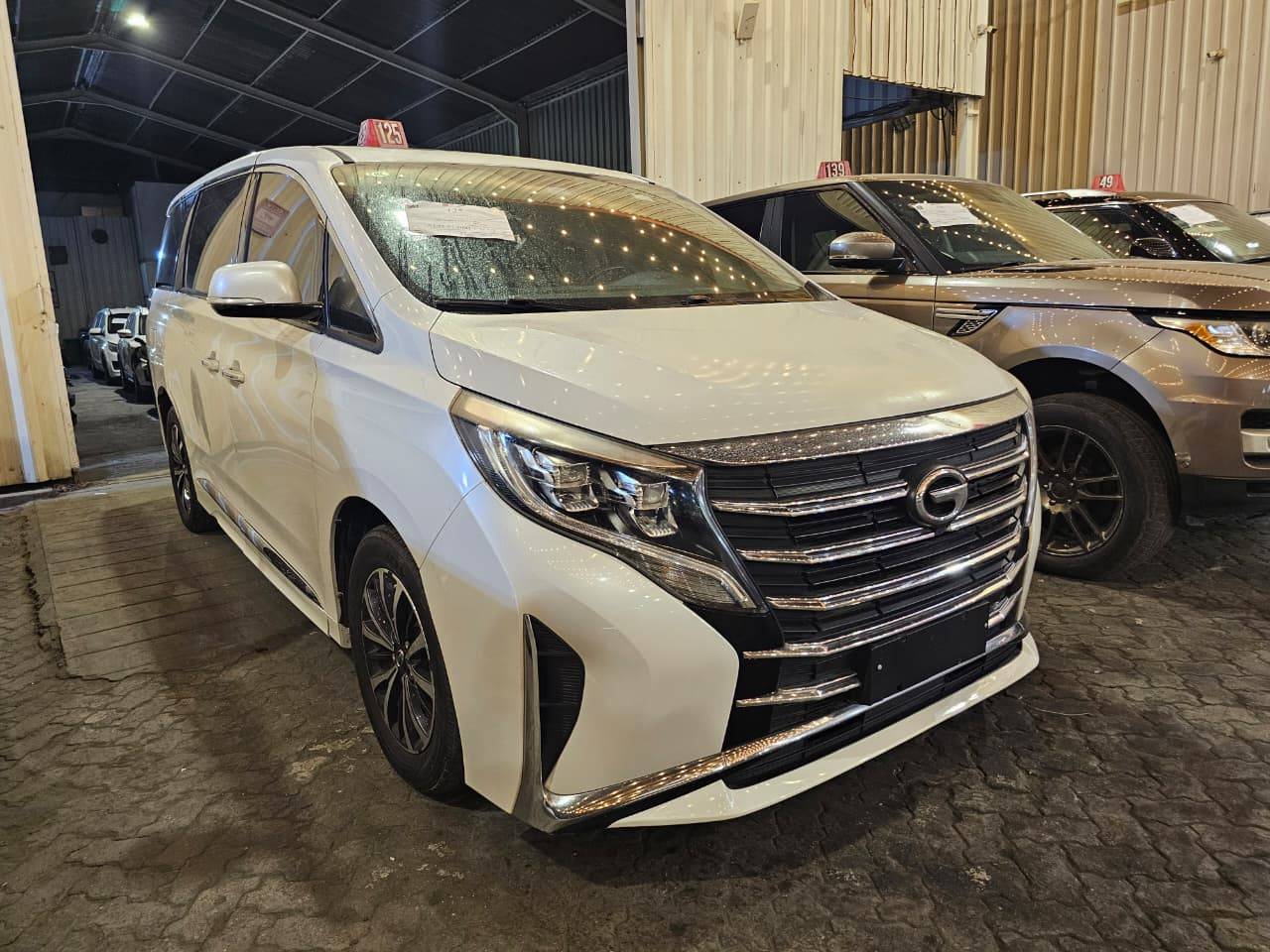 2023 GAC GN8 — 83159 KM — Lot 8P1163619 — Souq - Marhaba Auctions Used Cars - Image 3