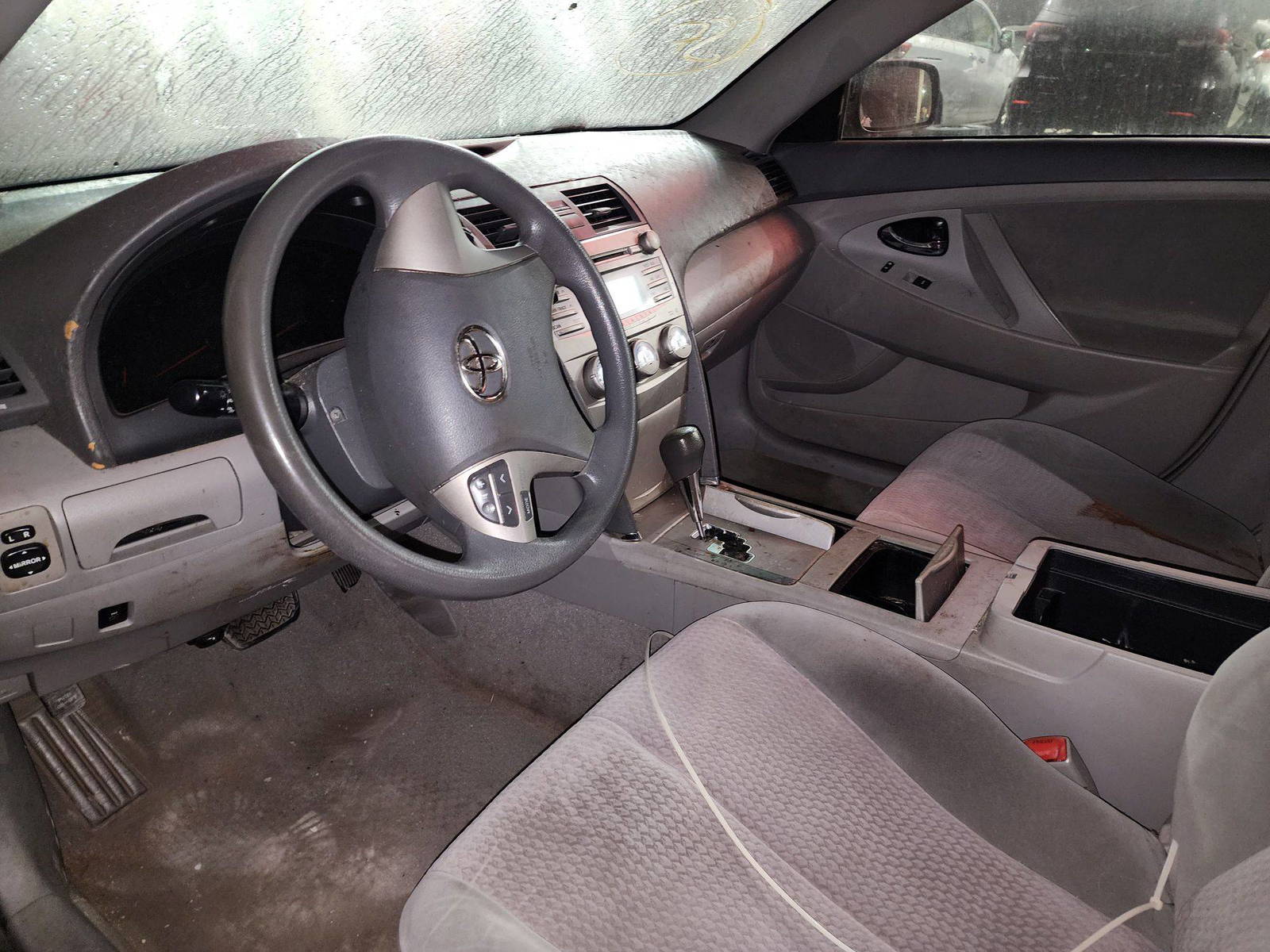 2010 TOYOTA CAMRY — 280016 Miles — Lot 66838793 - Marhaba Auctions Used Cars - Image 6