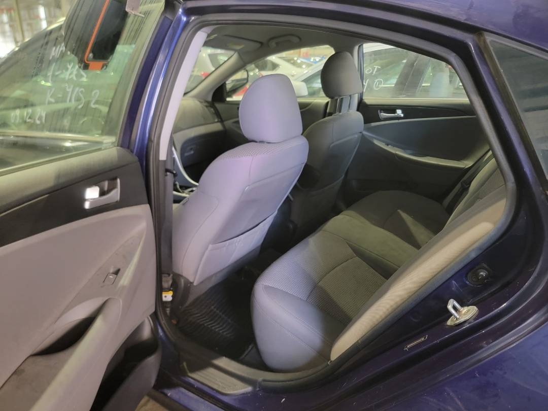 2012 HYUNDAI SONATA — 202340 Miles — Lot 444748 — Main - Marhaba Auctions Used Cars - Image 6