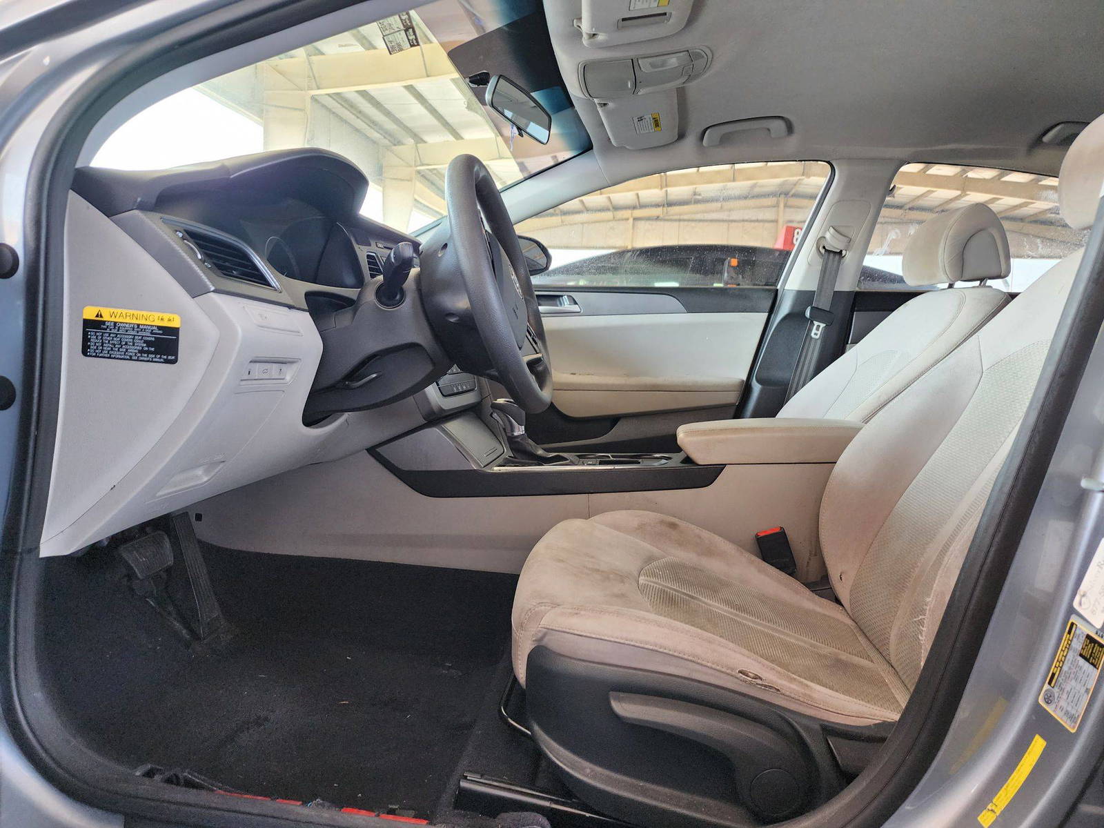 2015 HYUNDAI SONATA — 201355 Miles — Lot FH008712 — Souq - Marhaba Auctions Used Cars - Image 8