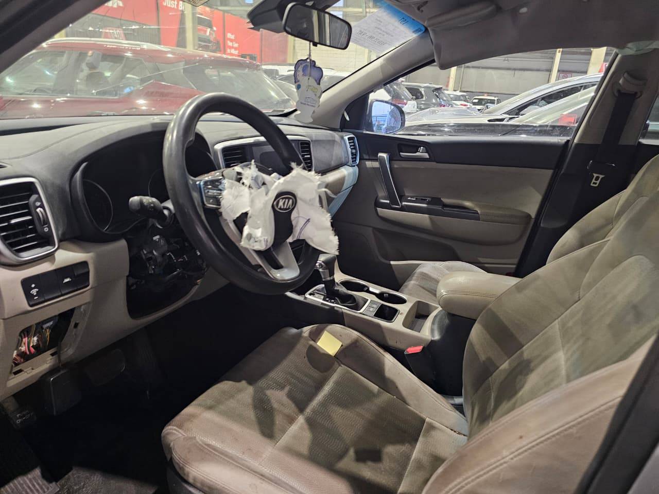 KIA SPORTAGE 2021 - Marhaba Auction Used Cars - Image 8