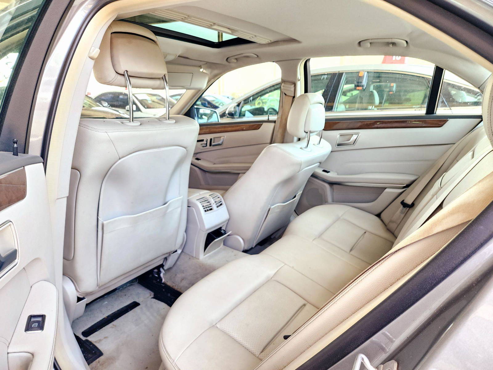2014 MERCEDES BENZ E 350 — 91174 Miles — Lot A884694 — Souq - Marhaba Auctions Used Cars - Image 6