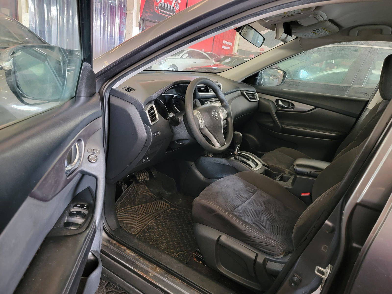 NISSAN ROGUE 2015 - Marhaba Auction Used Cars - Image 8