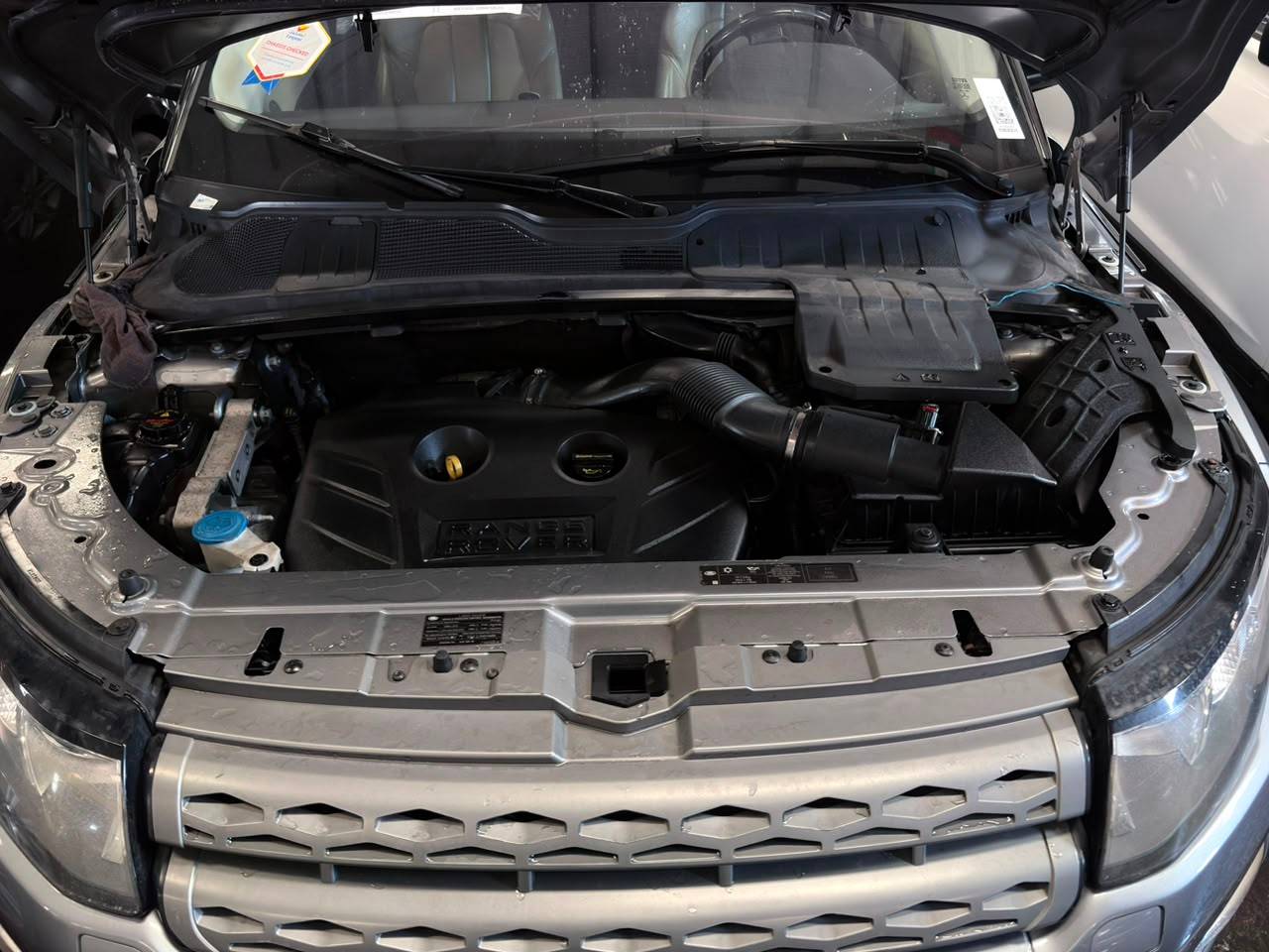 LAND ROVER RANGE ROVER EVOQUE PURE PLUS 2012 - Marhaba Auction Used Cars - Image 10