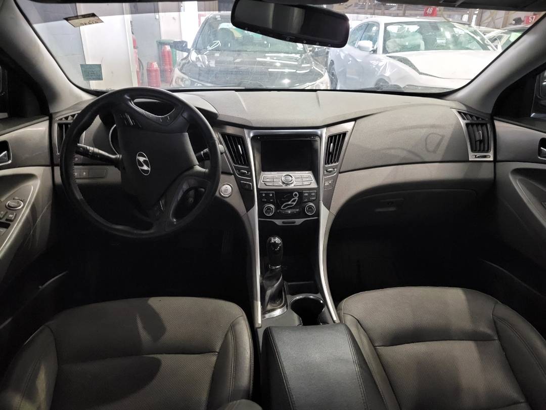 2015 HYUNDAI SONATA — 92610 Miles — Lot 57341594 — Main - Marhaba Auctions Used Cars - Image 7