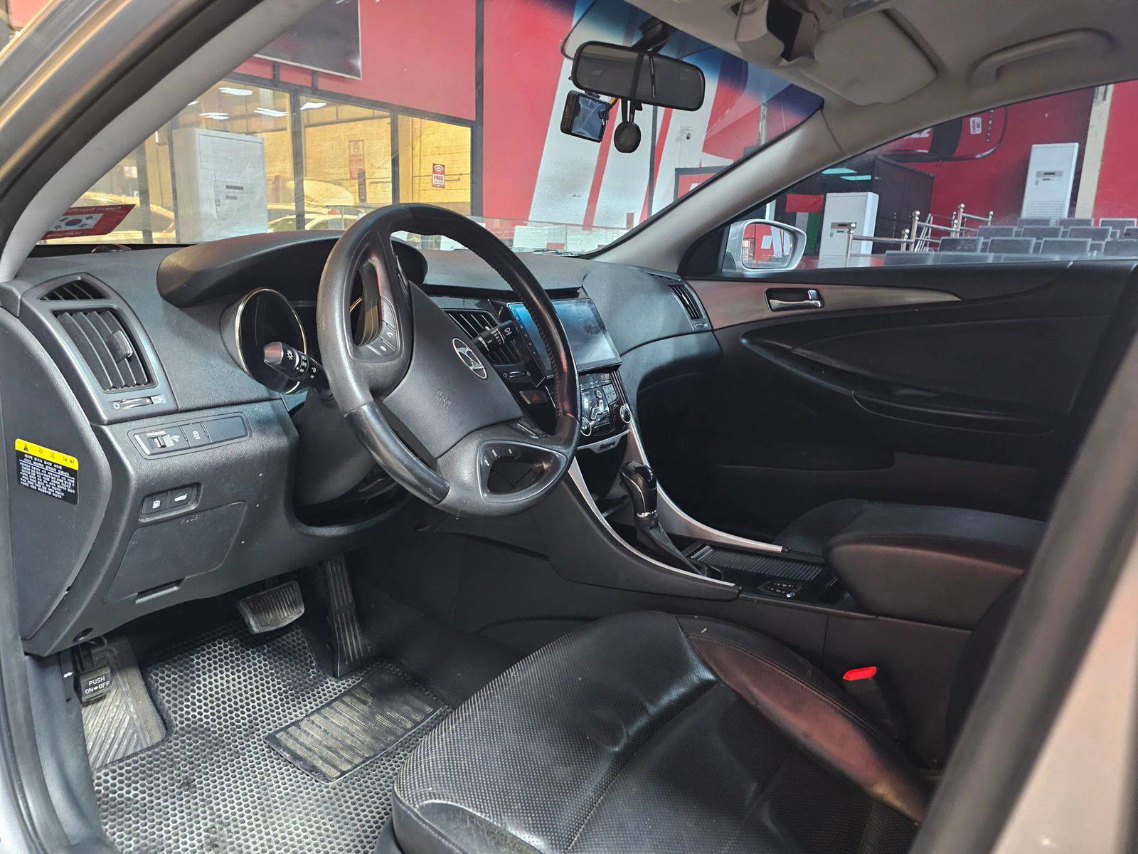 HYUNDAI SONATA 2012 - Marhaba Auction Used Cars - Image 8