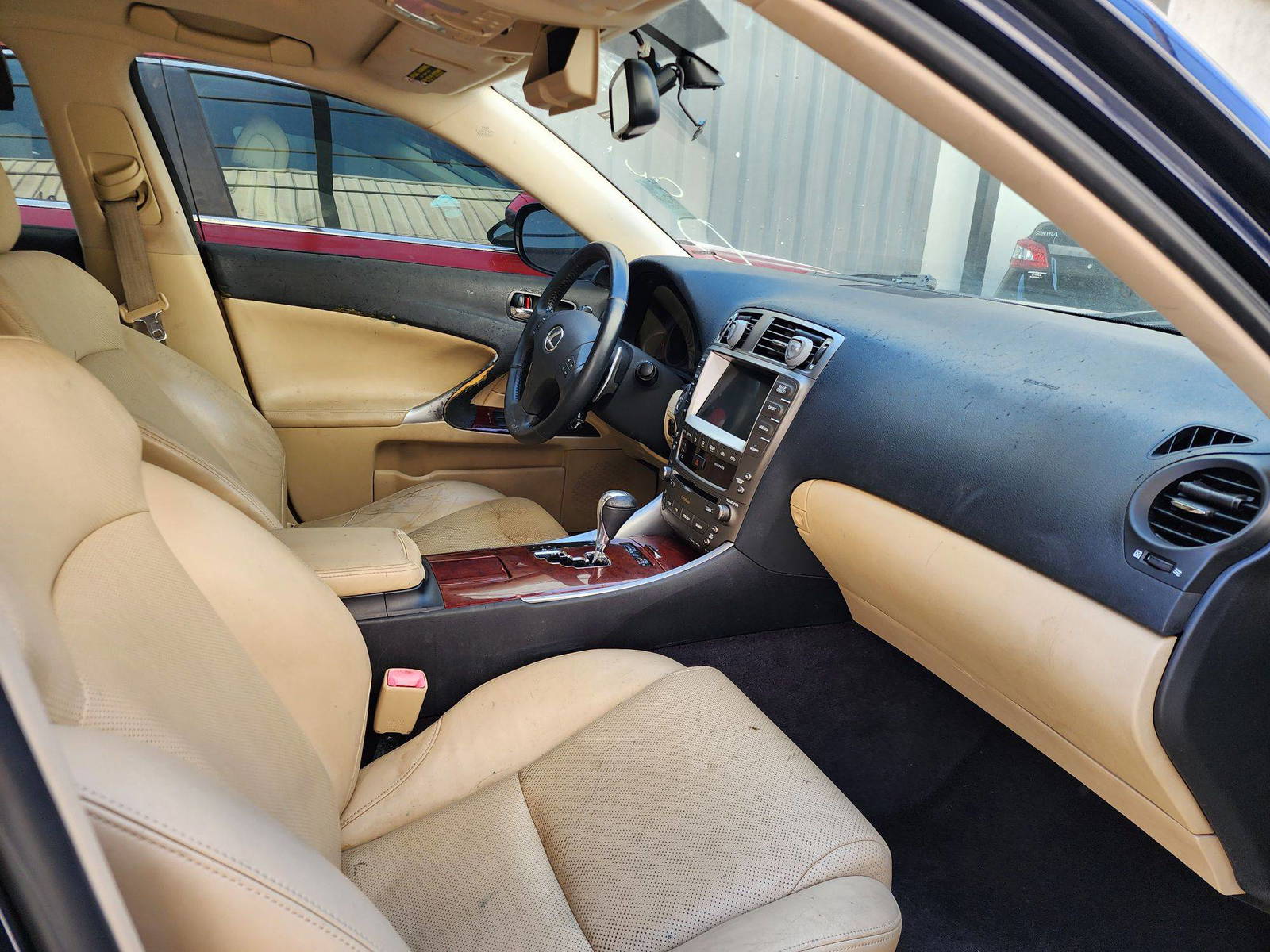 2008 LEXUS IS 250 — 180391 Miles — Lot 65043534 — Al Quoz - Marhaba Auctions Used Cars - Image 9
