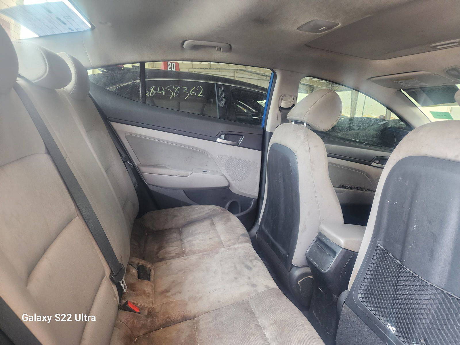 2018 HYUNDAI ELANTRA — 76060 Miles — Lot 38556551 - Marhaba Auctions Used Cars - Image 5
