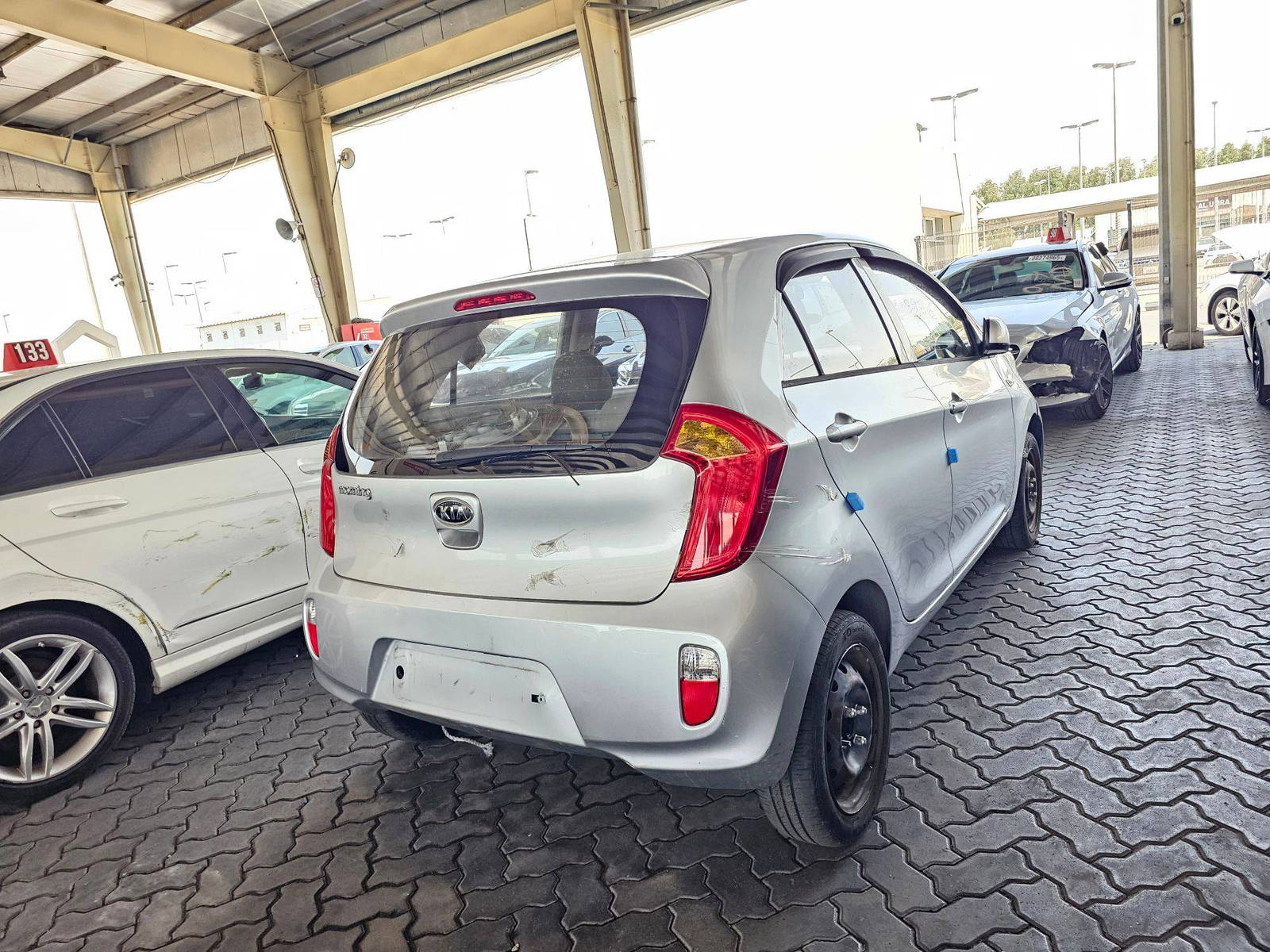 2012 KIA MORNING — 252687 KM — Lot 214587 — Main - Marhaba Auctions Used Cars - Image 3