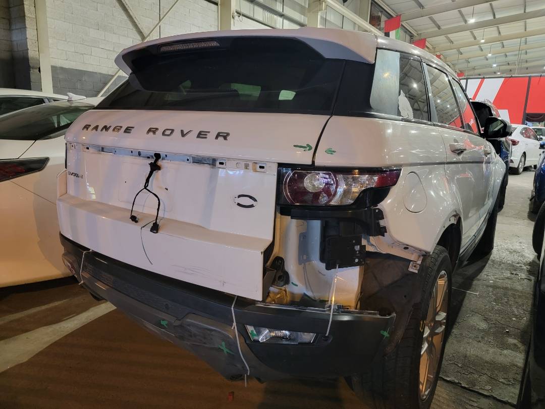 2014 LAND ROVER RANGE ROVER EVOQUE PURE PLUS — 140875 Miles — Lot 52944295 — Main - Marhaba Auctions Used Cars - Image 3