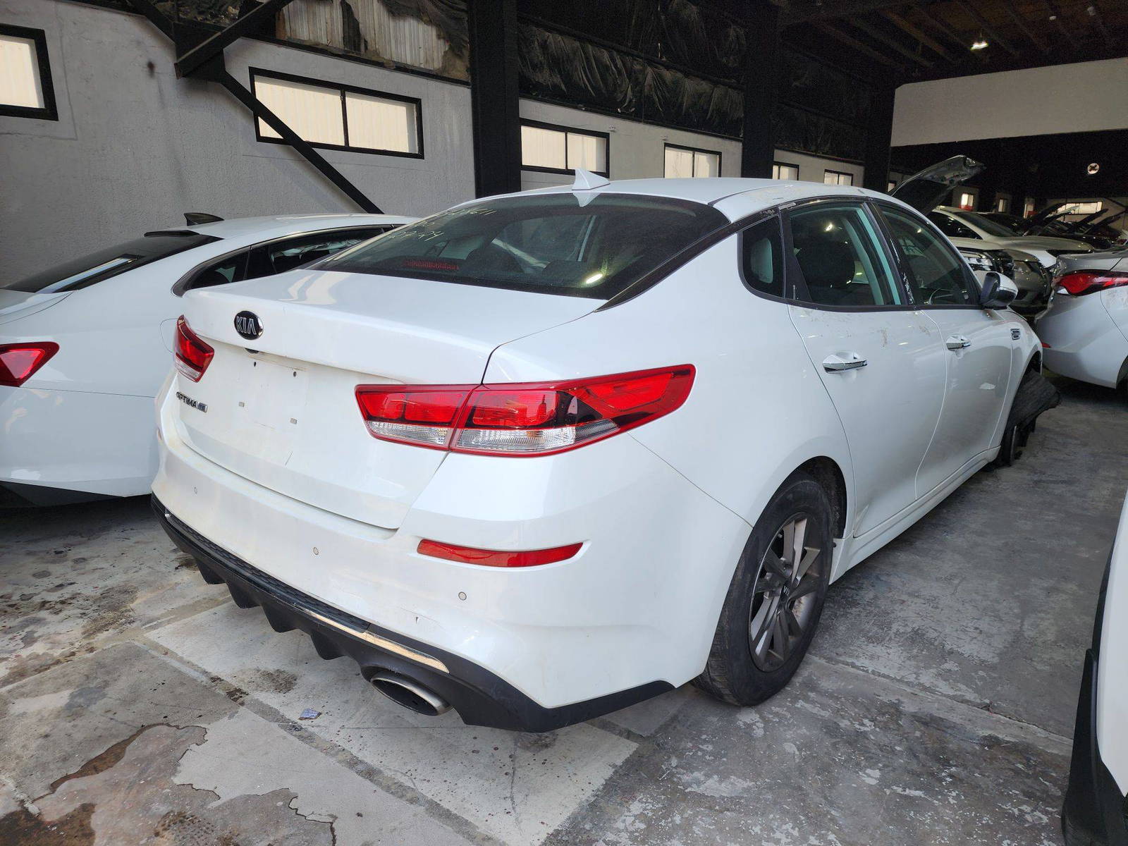 2019 KIA OPTIMA — 99853 Miles — Lot 2639233 — Souq - Marhaba Auctions Used Cars - Image 4