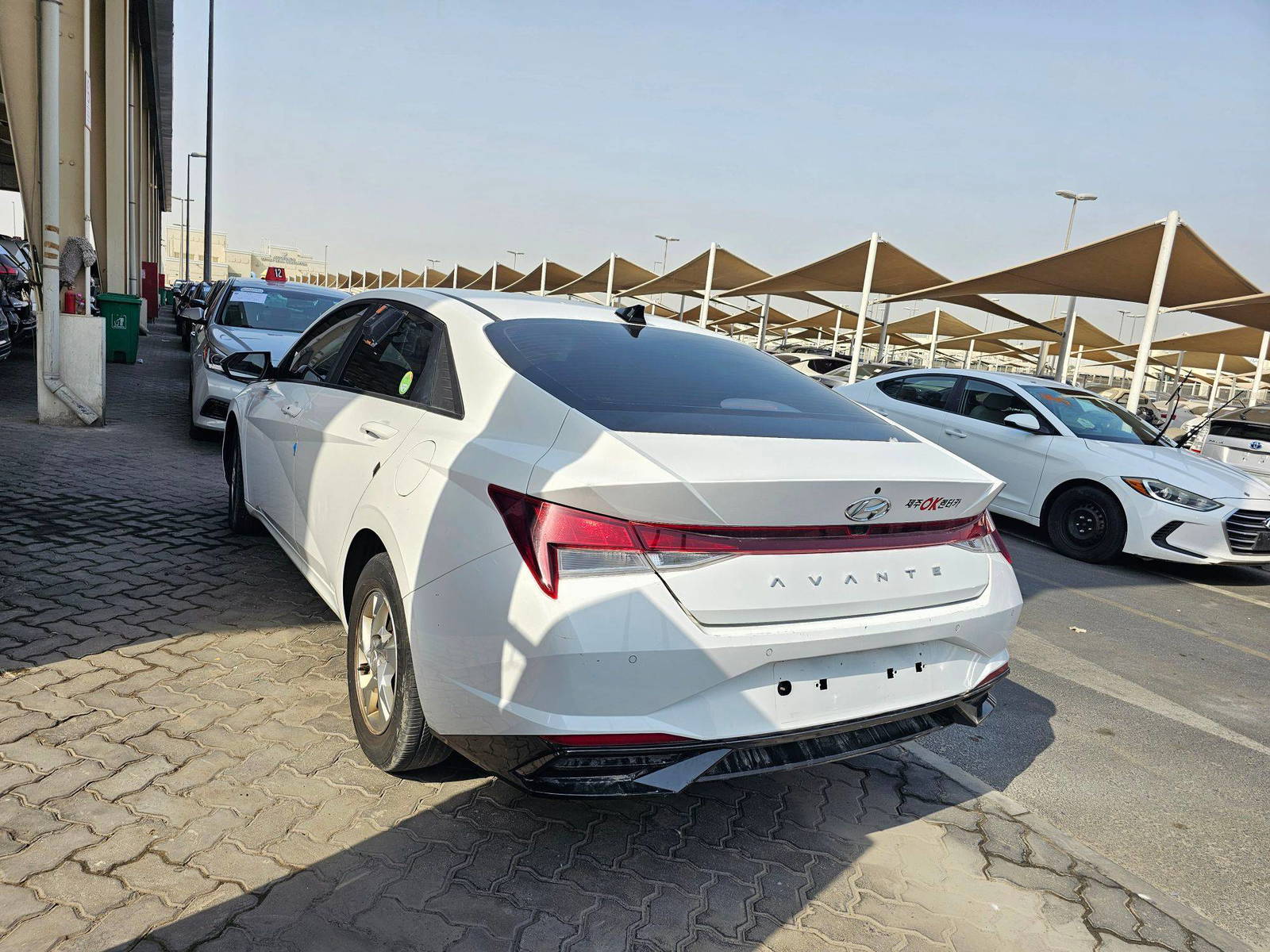 2021 HYUNDAI AVANTE — 150158 KM — Lot EMU004078 — Souq - Marhaba Auctions Used Cars - Image 5