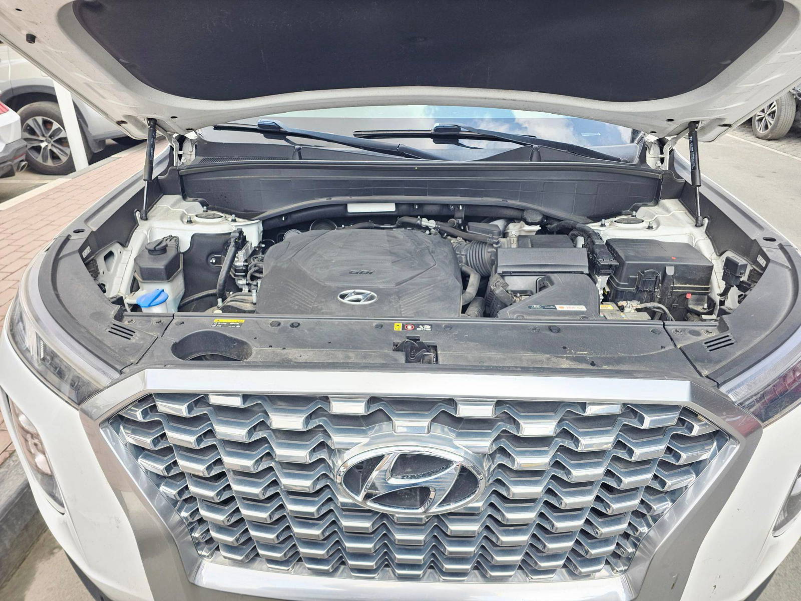 2020 HYUNDAI PALISADE SEL — 106212 Miles — Lot LU056078 — Souq - Marhaba Auctions Used Cars - Image 13