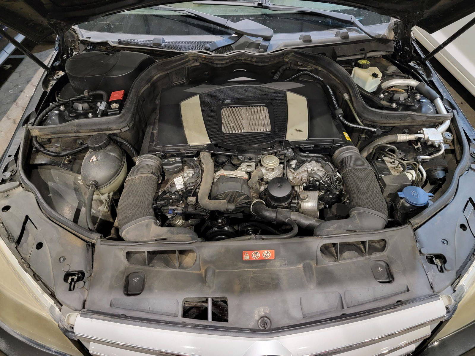 MERCEDES BENZ C300 2011 - Marhaba Auction Used Cars - Image 13