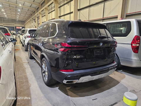 2024 BMW X5 XDRIVE40I for sale at Marhaba Auctions