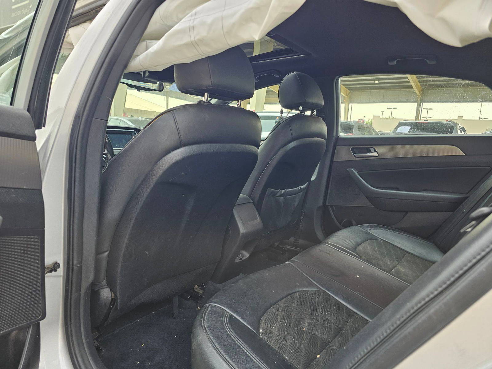 2018 HYUNDAI SONATA — 156943 Miles — Lot 4AB7JH642398 — Souq - Marhaba Auctions Used Cars - Image 6