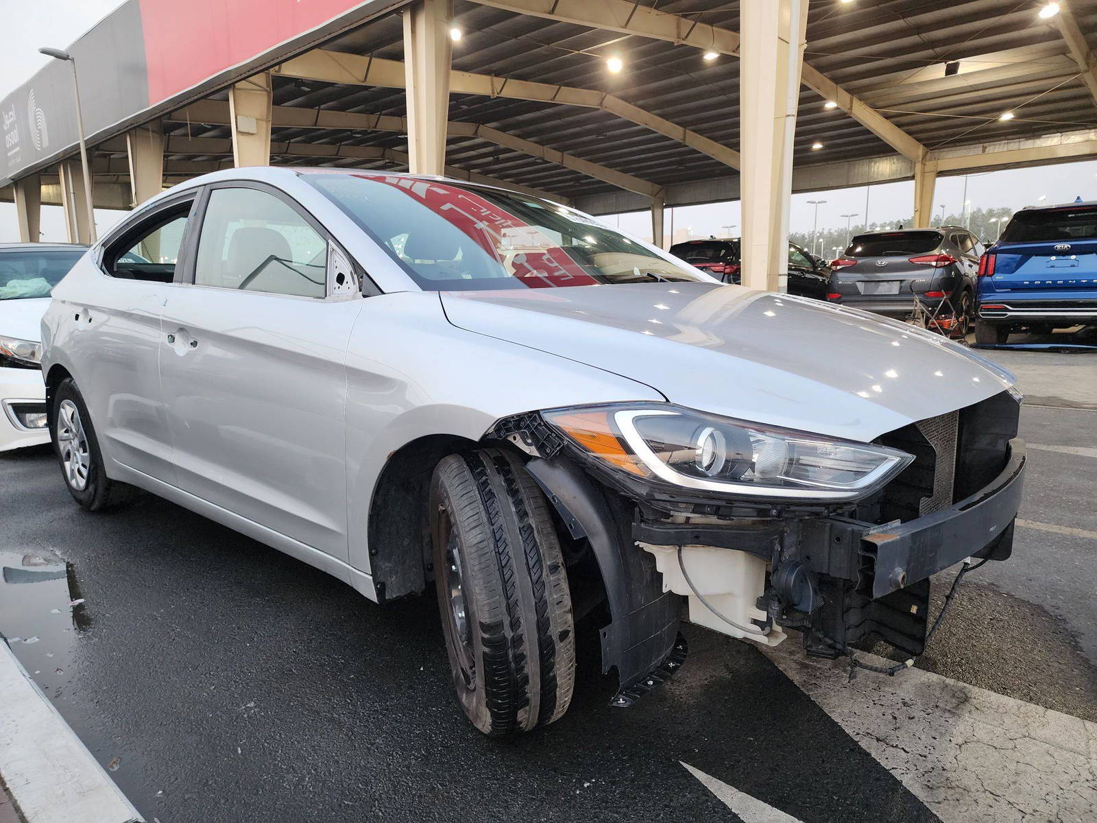 2017 HYUNDAI ELANTRA — 141808 Miles — Lot 81648653 — Ind. 12 - Marhaba Auctions Used Cars - Image 4
