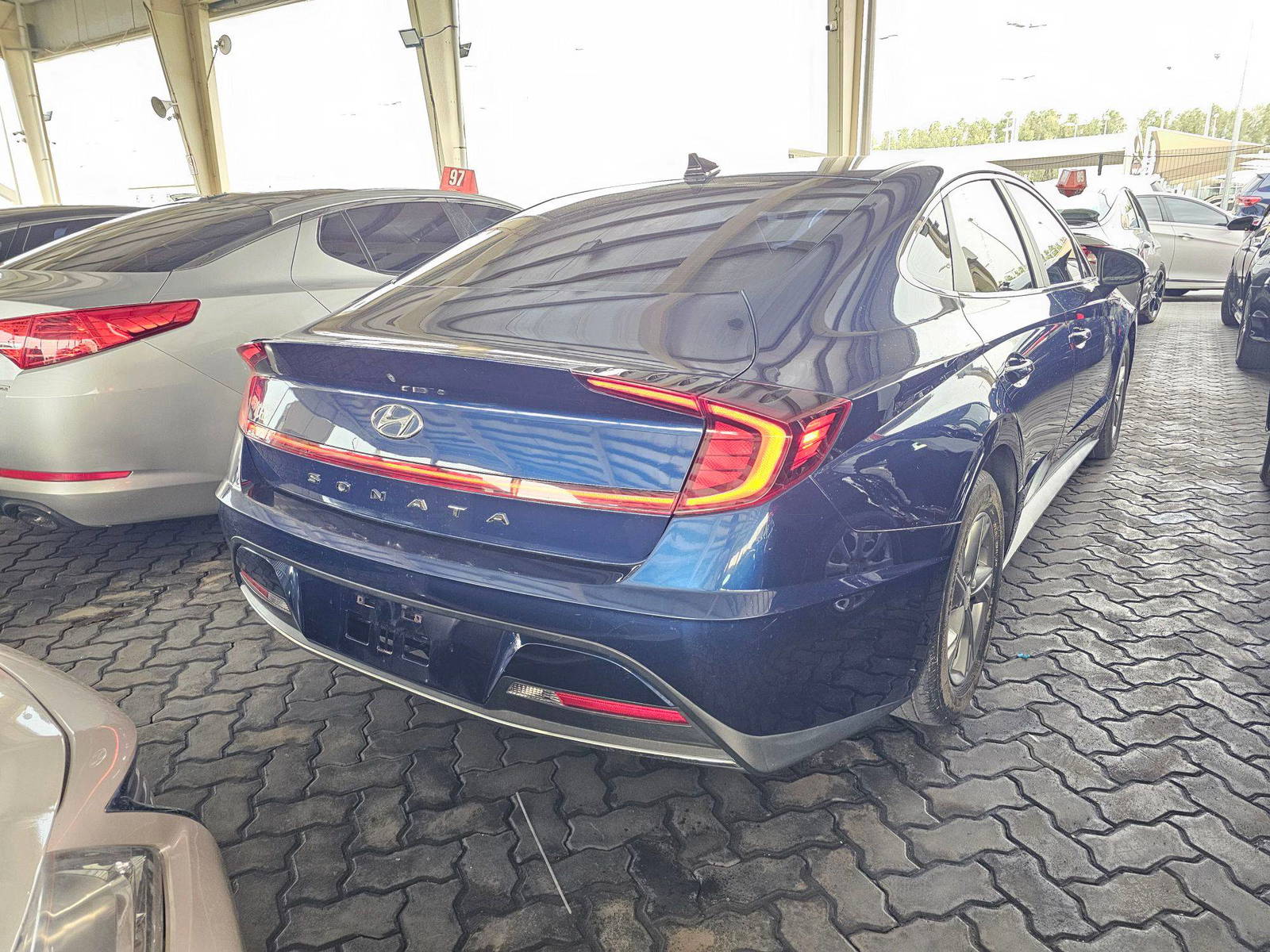 HYUNDAI SONATA 2021 - Marhaba Auction Used Cars - Image 4