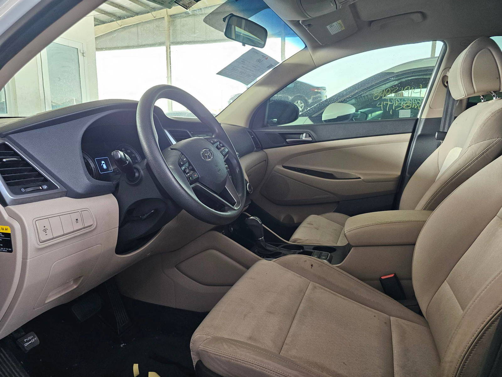 2016 HYUNDAI TUCSON — 144708 Miles — Lot U166949 — Souq - Marhaba Auctions Used Cars - Image 8