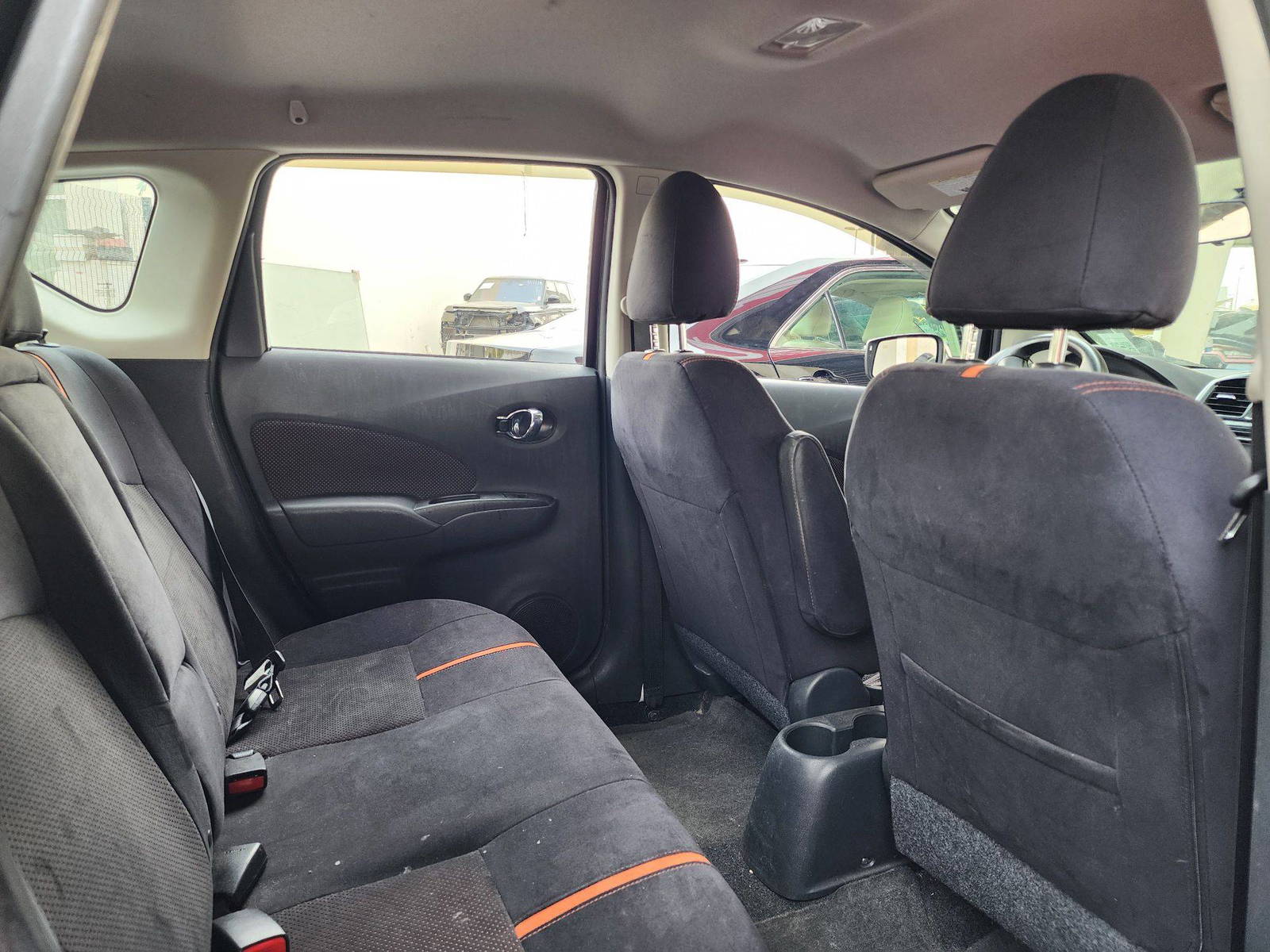 2018 NISSAN VERSA NOTE — 171520 Miles — Lot 79066633 — Souq - Marhaba Auctions Used Cars - Image 4