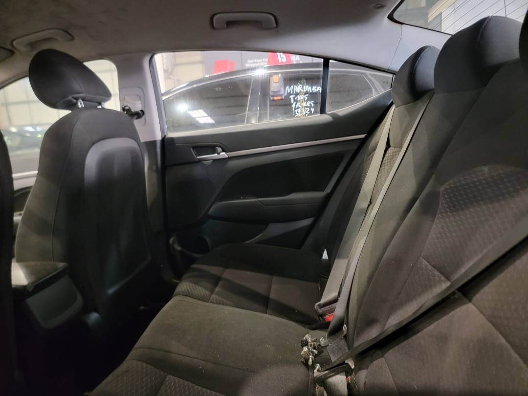 2019 HYUNDAI ELANTRA — 125349 Miles — Lot 50518414 — Main - Marhaba Auctions Used Cars - Image 8