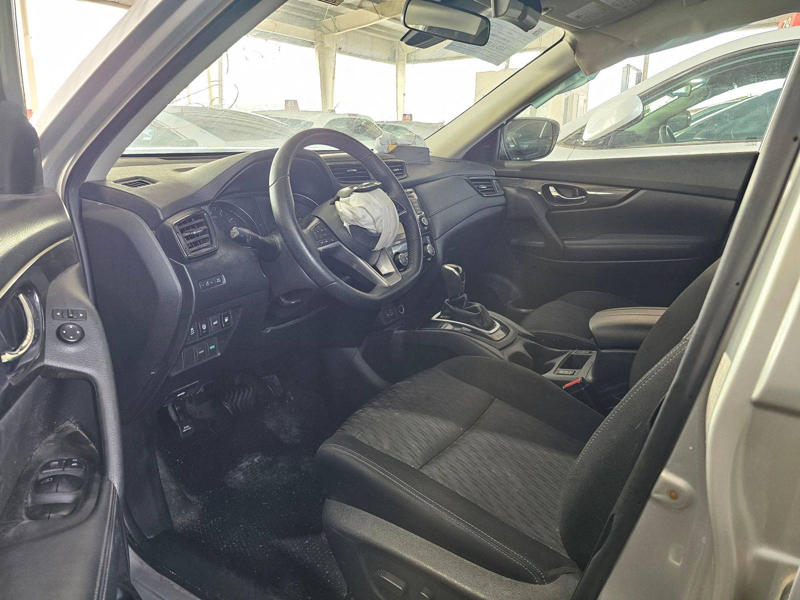 NISSAN ROGUE 2019 - Marhaba Auction Used Cars - Image 8