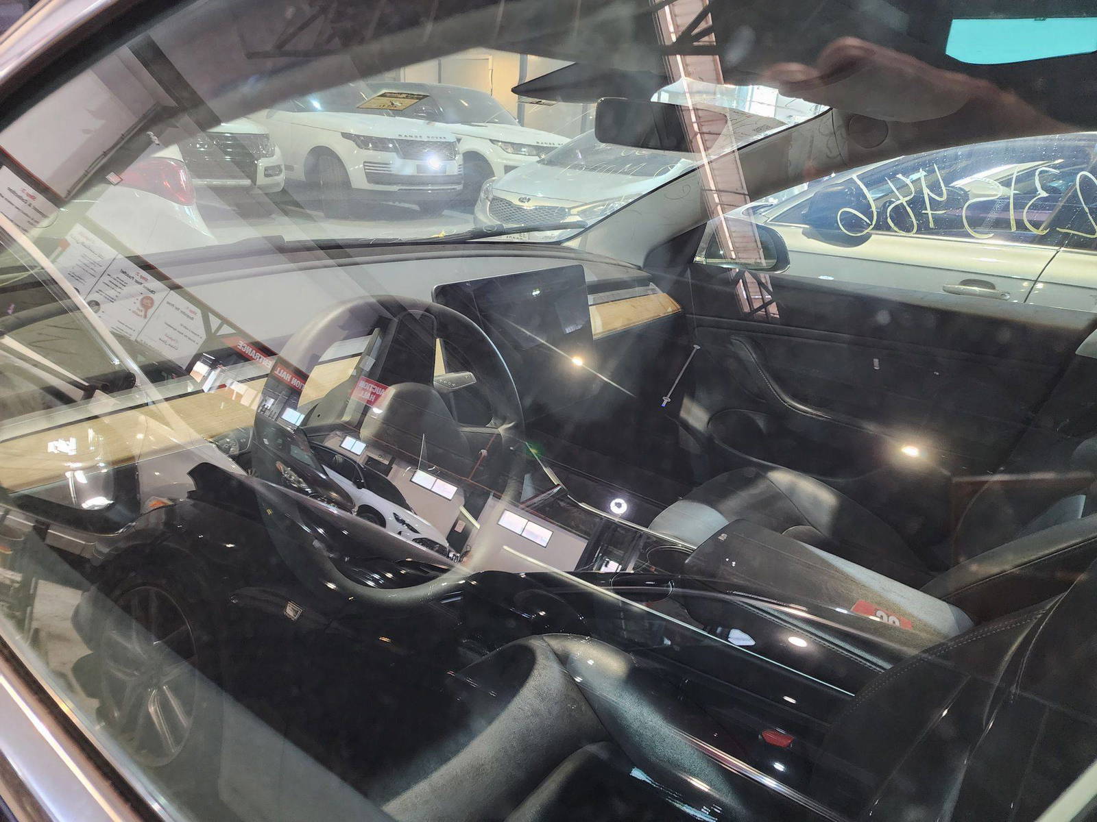 2019 TESLA MODEL 3 — 139972 KM — Lot F429150 — Al Quoz - Marhaba Auctions Used Cars - Image 11