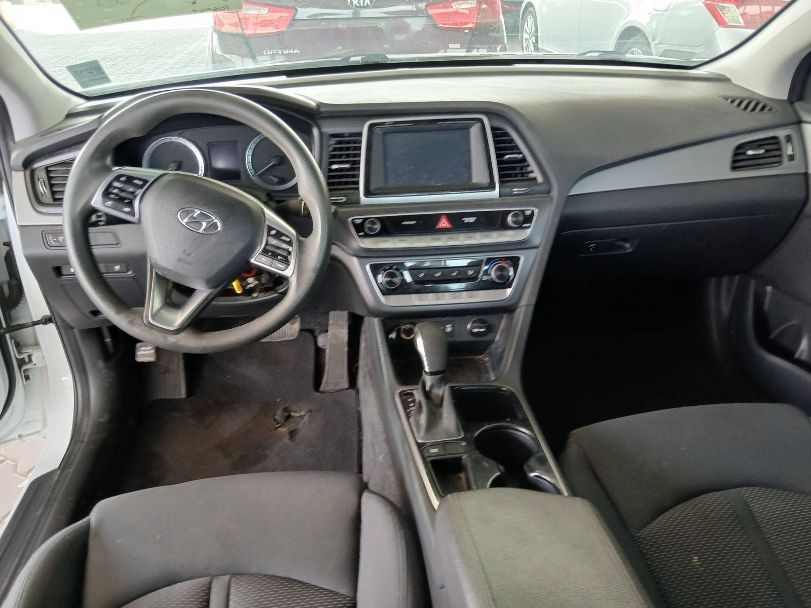 2018 HYUNDAI SONATA — 106067 Miles — Lot 41469725 — Main - Marhaba Auctions Used Cars - Image 7