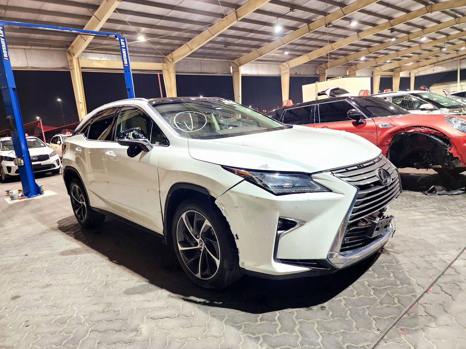 2019 LEXUS RX 350 — 69058 Miles — Lot 78239464 — Souq - Marhaba Auctions Used Cars - Image 4
