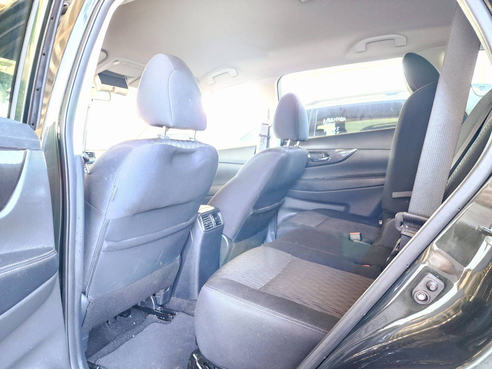 2018 NISSAN ROGUE — 70753 Miles — Lot 39174642 — Souq - Marhaba Auctions Used Cars - Image 6