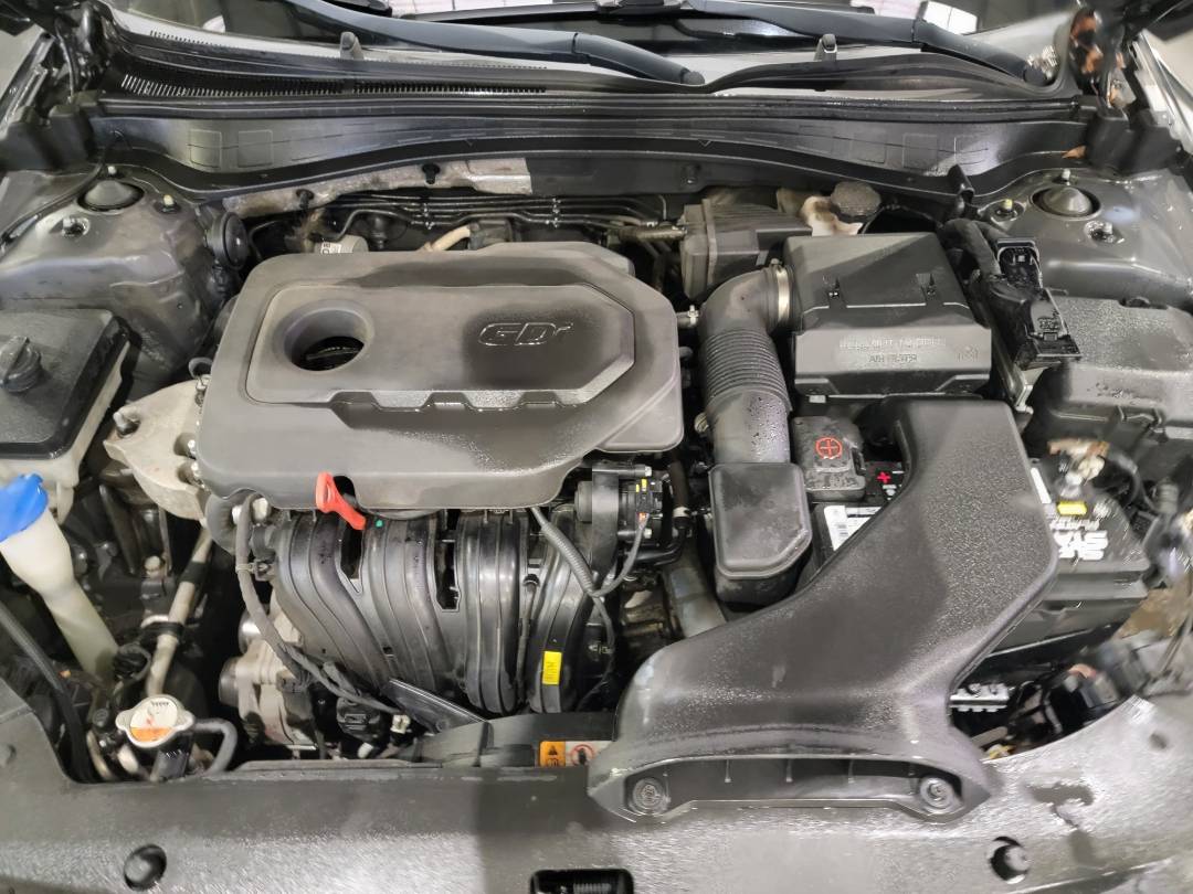 2017 KIA OPTIMA — 143360 Miles — Lot 6HG132080 — Main - Marhaba Auctions Used Cars - Image 9