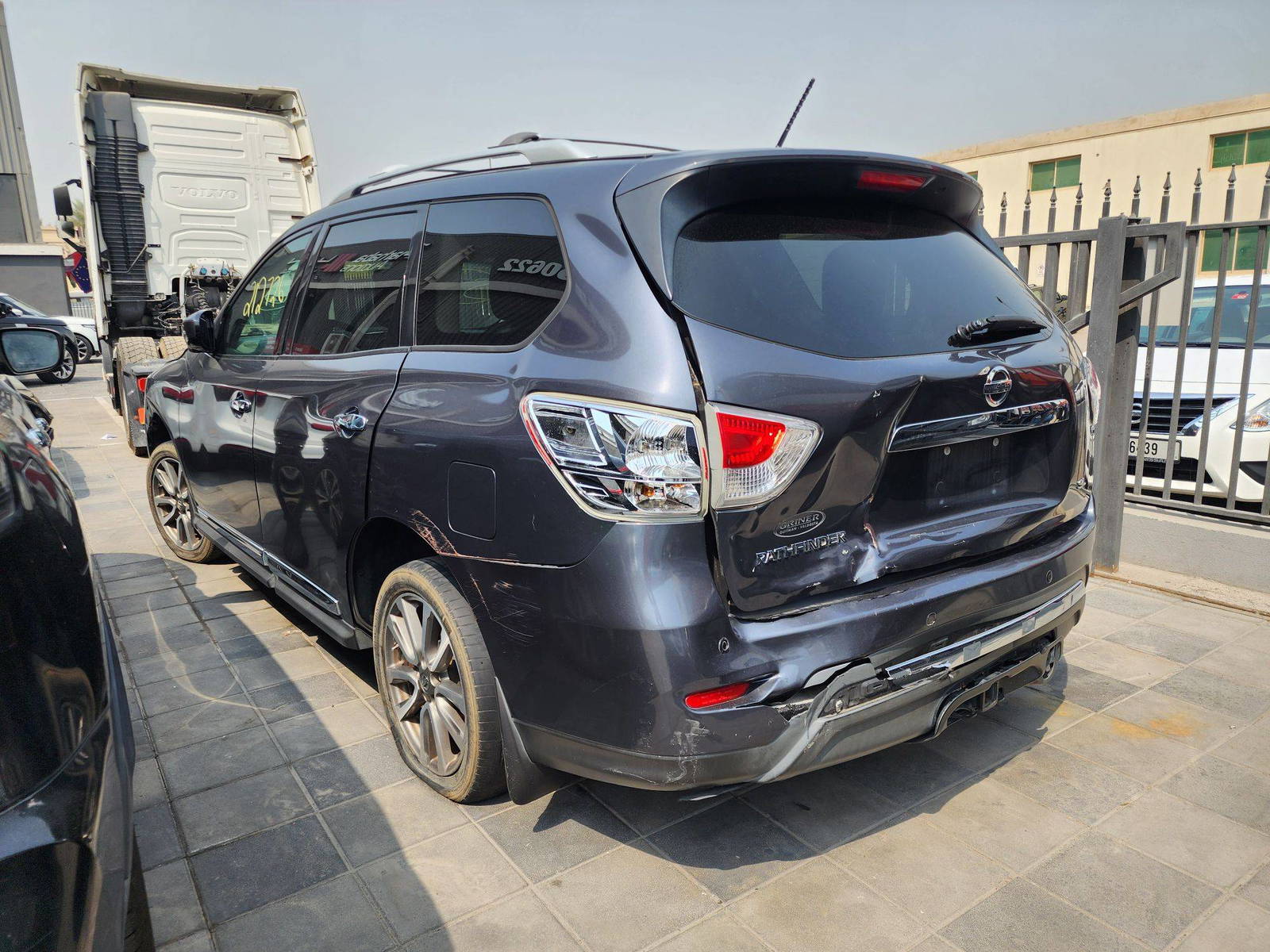 2013 NISSAN PATHFINDER — 212726 Miles — Lot 49134545 — Main - Marhaba Auctions Used Cars - Image 5